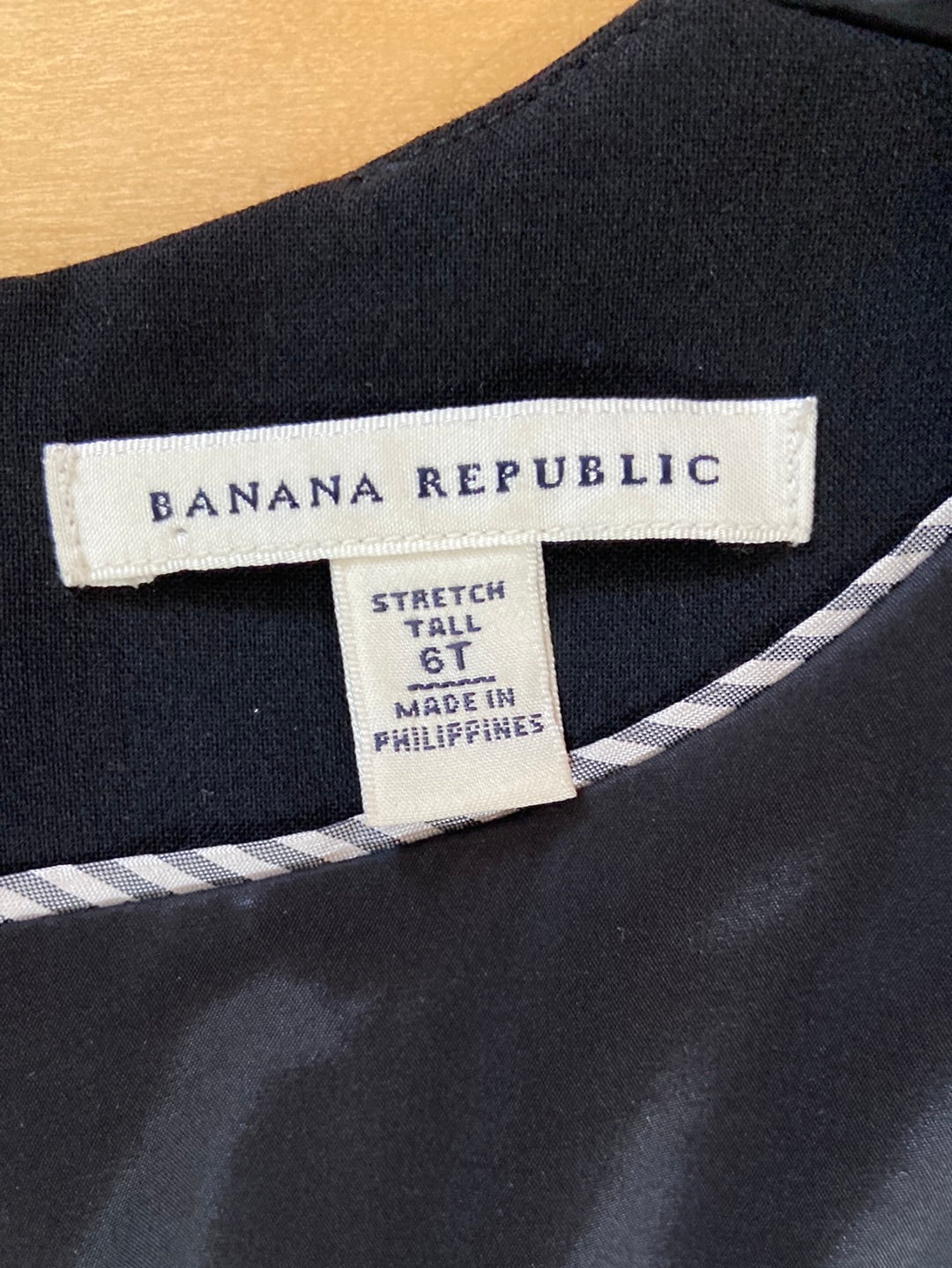 BLACK BASIC Banana Republic Size 6