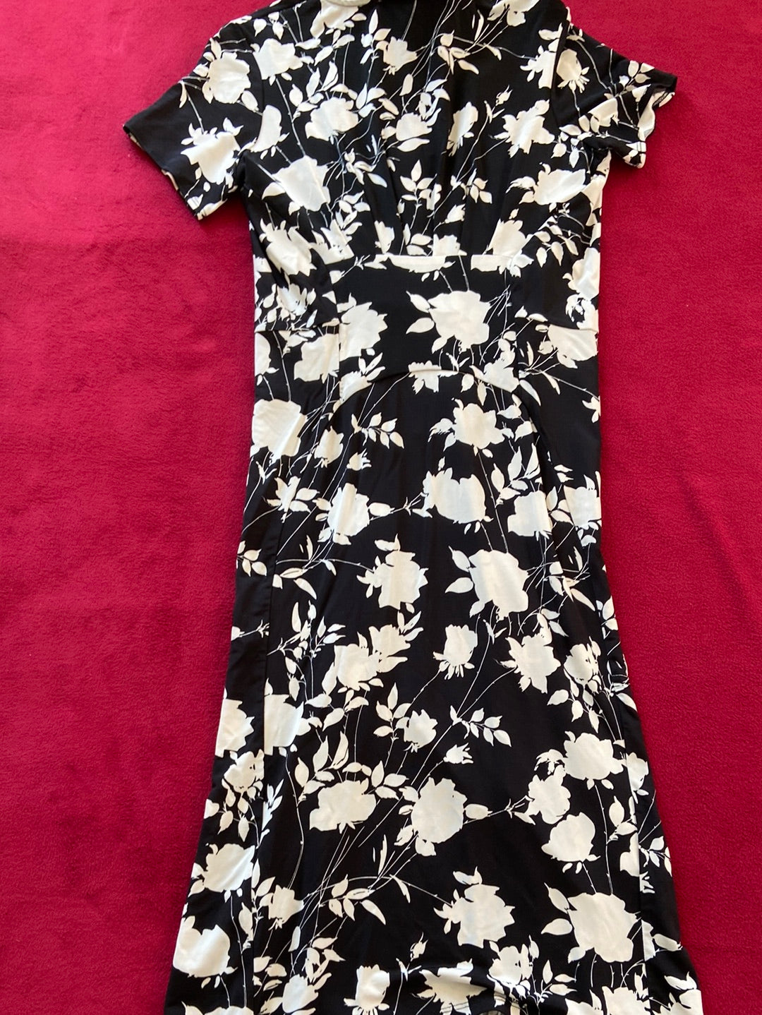 CLASSIC FLORAL Leota Dress Size S