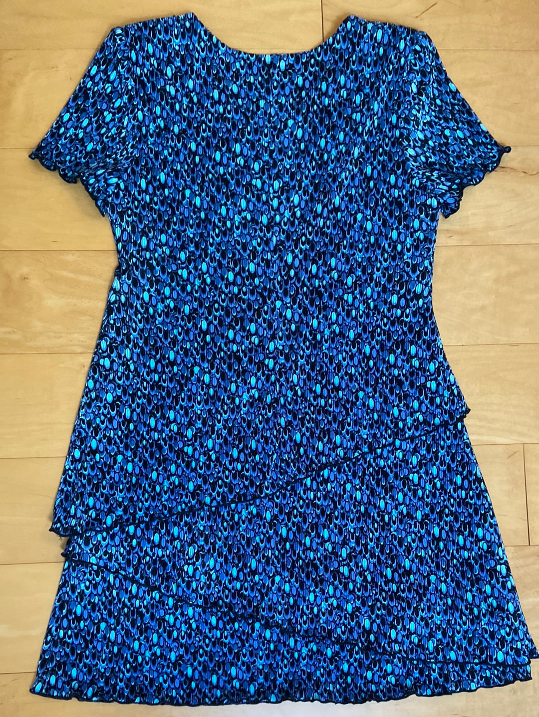 BLUE & BLACK Connected Apparel Size 10P